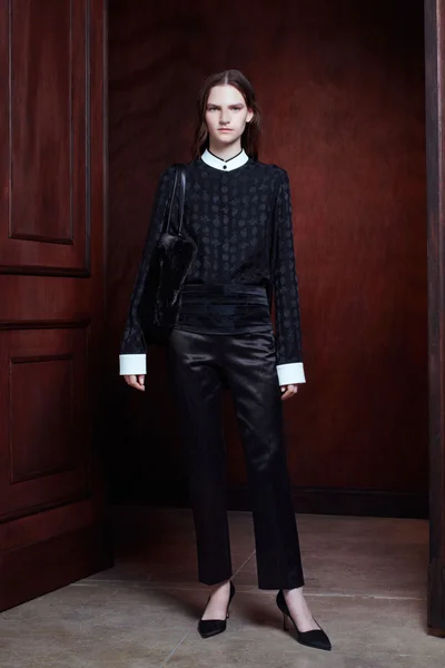 Look 25